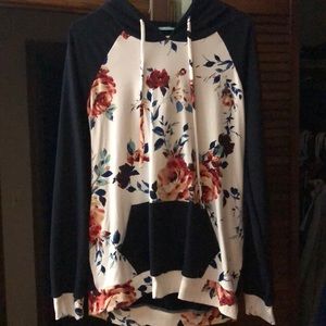 PS Kate Floral Hoodie, size Medium